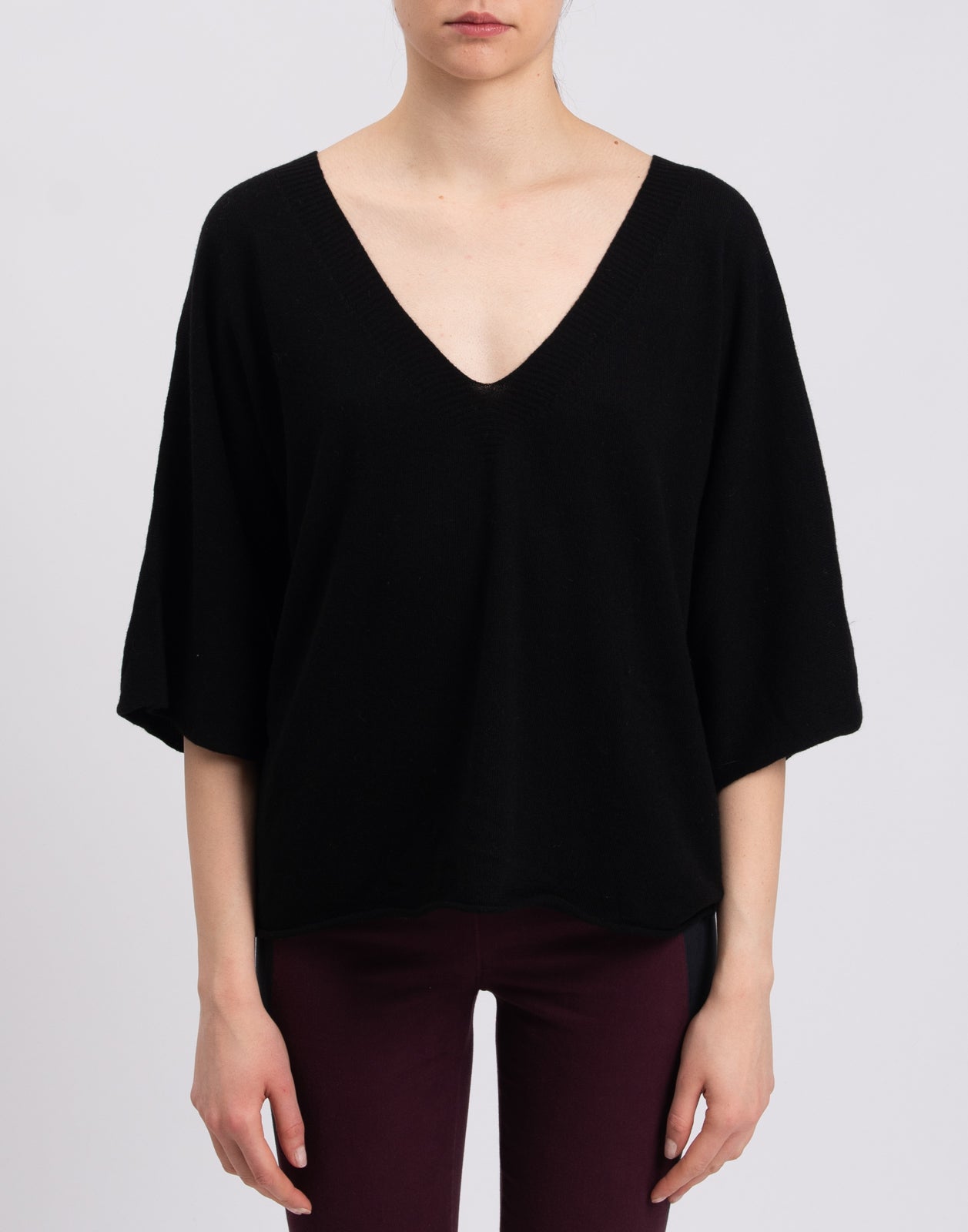 VICOLO Jumper One Size Cashmere Wool & Angora Blend Black V Neck Made in Italy gallery main photo