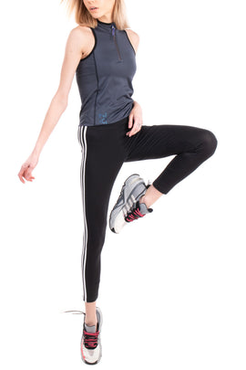 ADIDAS Jersey Leggings Size 42 Embroidered Logo Three Stripes Cropped