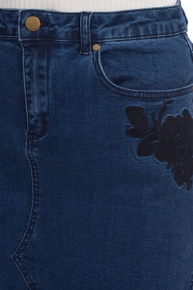 GEORGE J. LOVE Denim Skirt Size 27 Garment Dye Embroidered Flower Raw Hem gallery photo number 5