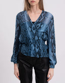 8 Wrap Top Size IT 42 Snakeskin Pattern Made in Italy gallery photo number 4