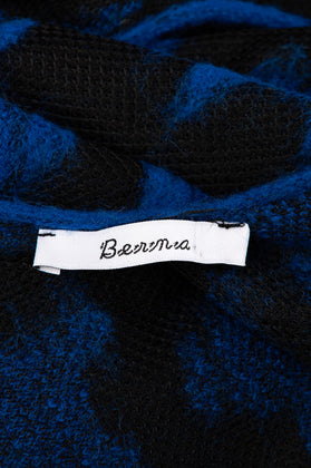 BERNA Poncho One Size Wool Blend Star Pattern Fringe Waist Tie V-Neck gallery photo number 8