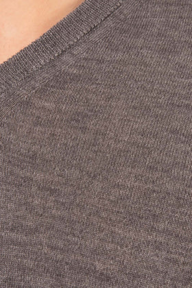 GIOFERRARI Jumper Size 48 / M Wool Blend Thin Knit Melange Long Sleeve V Neck gallery photo number 5