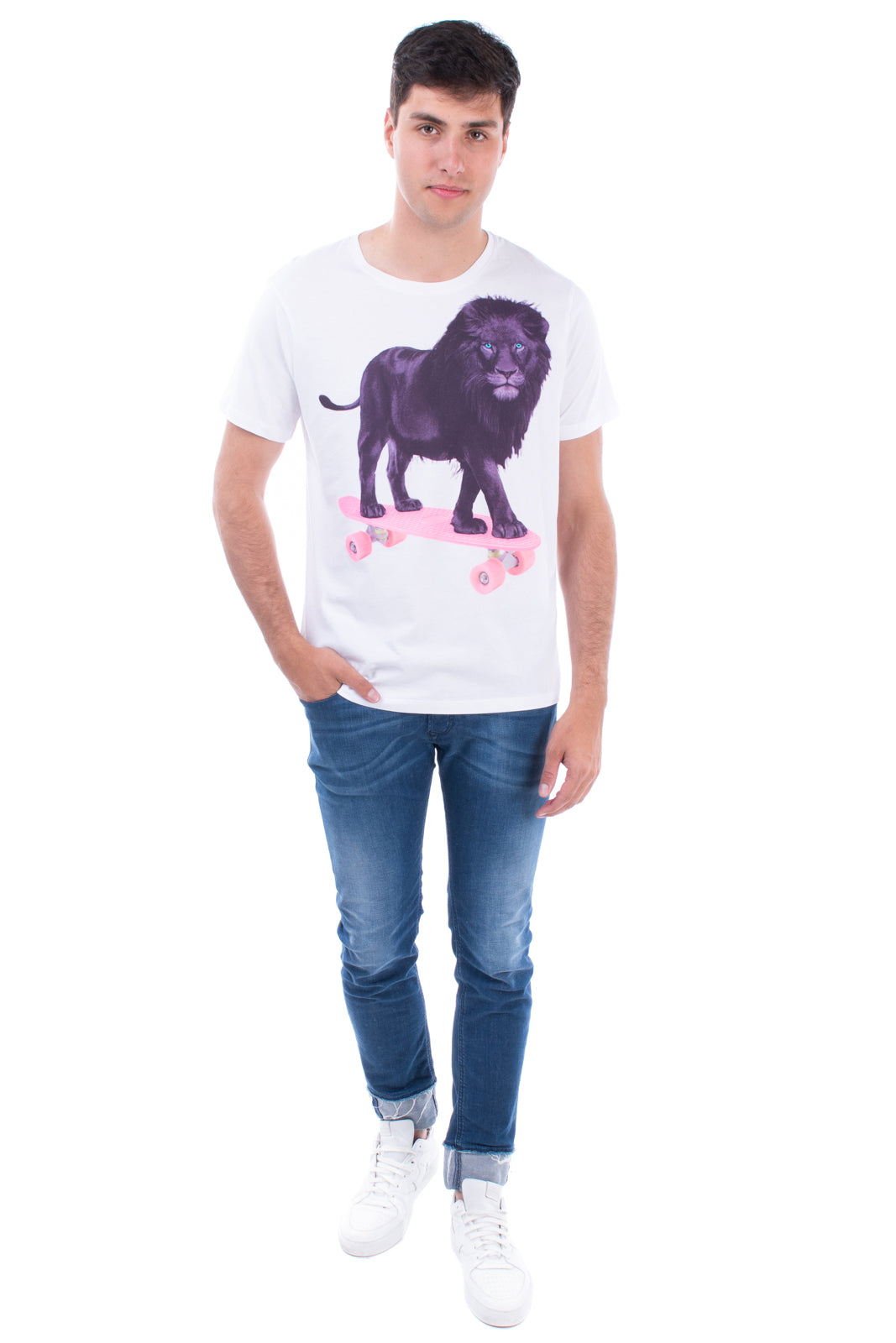 ARMANI EXCHANGE x PAUL FUENTES T-Shirt Top Size L Lion Skate Print Crew Neck gallery main photo