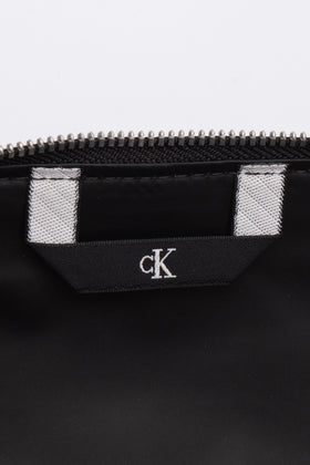 CALVIN KLEIN JEANS Travel Cosmetic Bag PU Leather Foldable Top Handle Logo gallery photo number 9