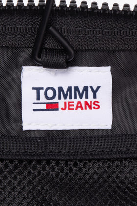 TOMMY JEANS Recycled Wash Bag Hanging Hook Padded Top Handle Zip Around gallery photo number 8