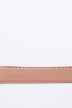 TOMMY HILFIGER Leather Belt Size 105/42 Adjustable Length Pin Buckle Closure gallery photo number 5