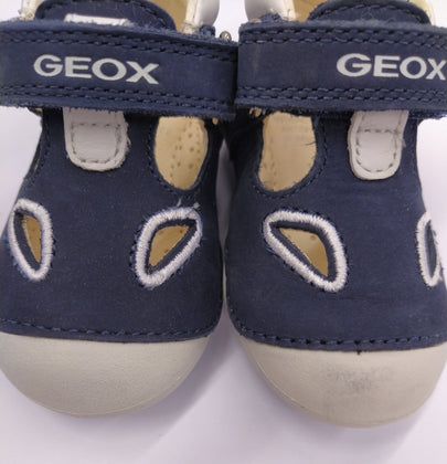 GEOX RESPIRA Baby Leather T-Bar Shoes Size 18 UK 2.5 US 3 Softly Cushioned Logo gallery photo number 10