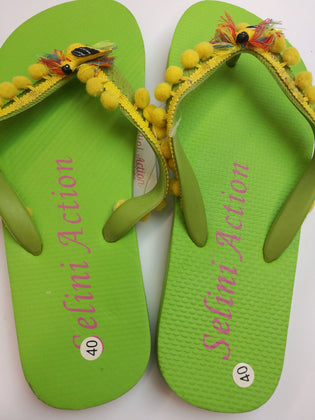 SELINI ACTION Kids Flip Flop Sandals EU 40 UK 7 US 8 Rubber Bird Detail Pom Poms gallery photo number 7
