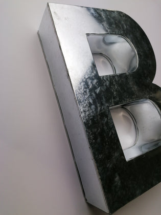 SELETTI METALVETICA Oversized Aluminium Letter B Silver Wall Mounted gallery photo number 9