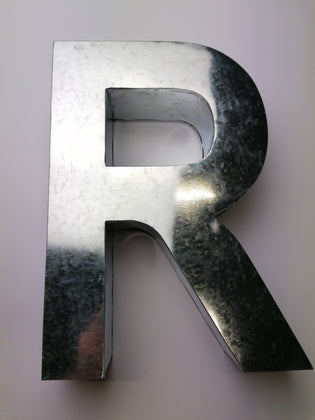 SELETTI METALVETICA Oversized Aluminium Letter R Wall Mounted gallery photo number 7